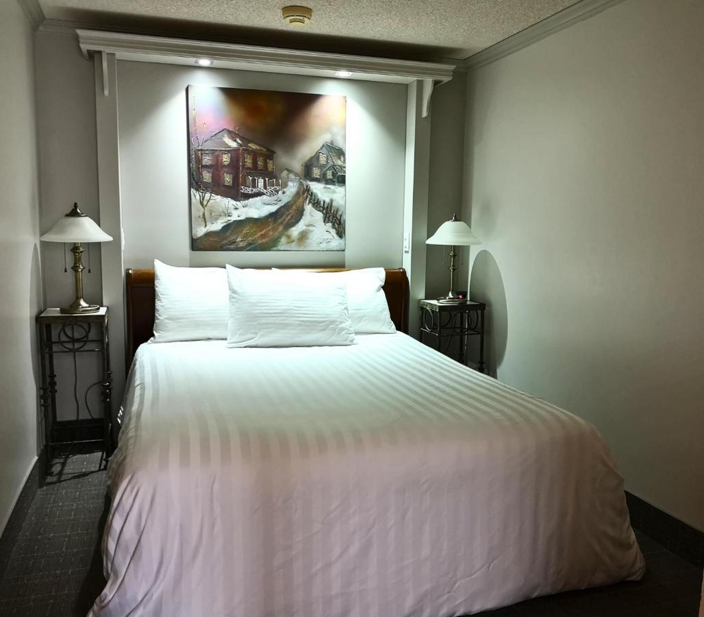Auberge Des 21 La Baie Εξωτερικό φωτογραφία
